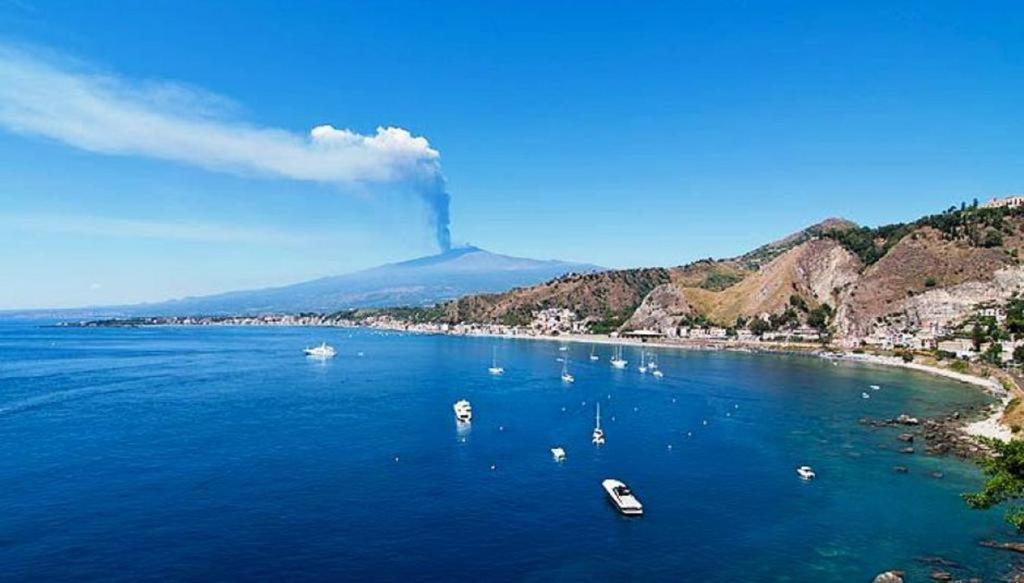 Apartamento Bluesky - Third Floor Giardini-Naxos